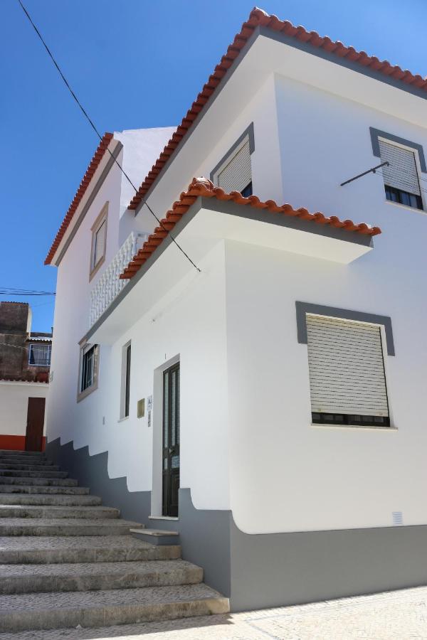 Ascensor House - Bed and Breakfast Nazaré