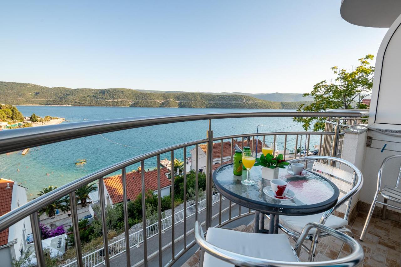 Chambre Triple avec Balcon - Vue sur Mer