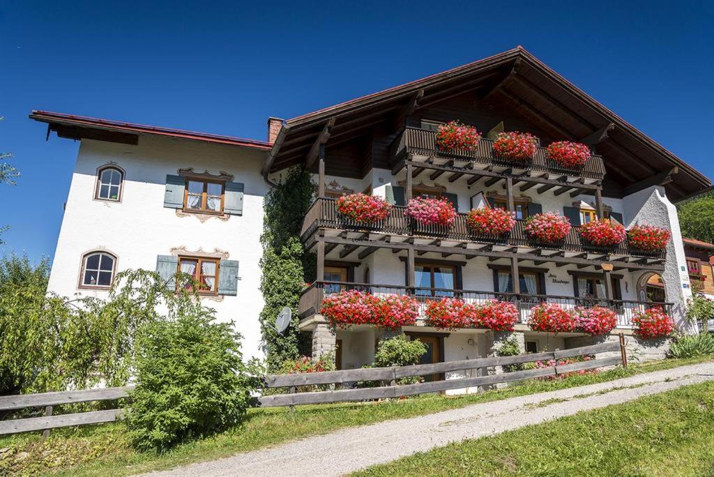 Gästehaus Wineberger - B&B