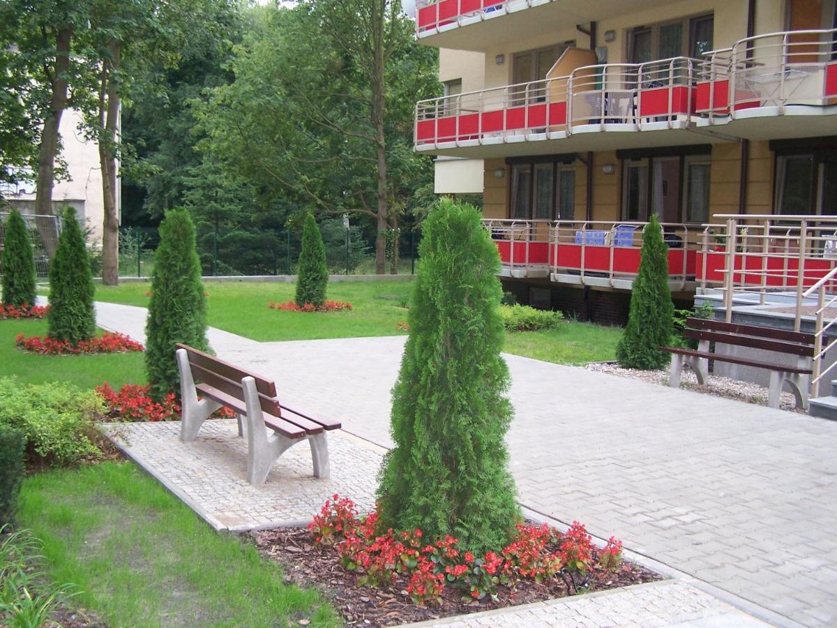 Apartamenty Na Zdrojowej - B&B