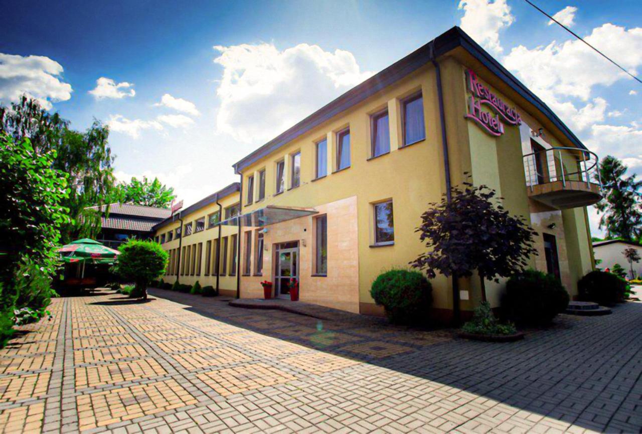 B&B Zwierzyniec - Restauracja Sonata - Bed and Breakfast Zwierzyniec