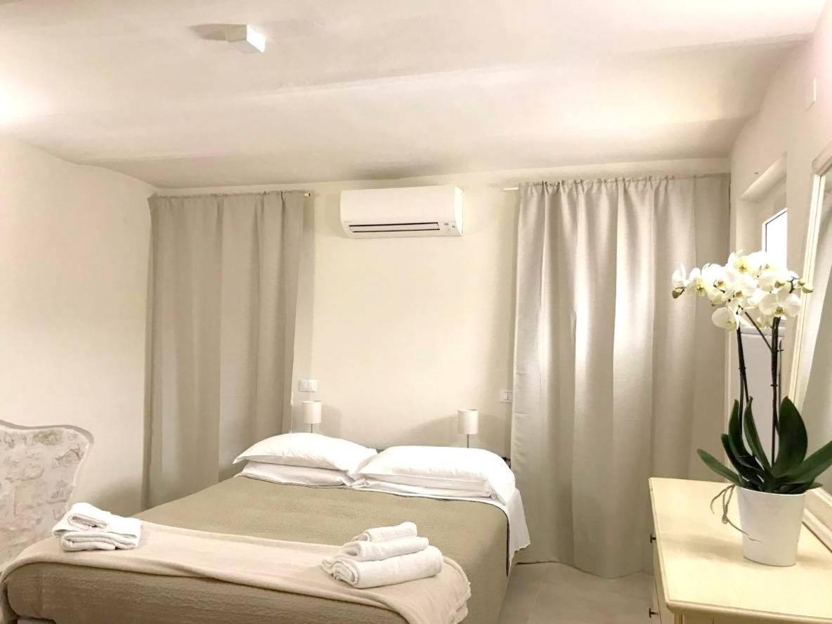 Scalette Via Elia - Bed and Breakfast