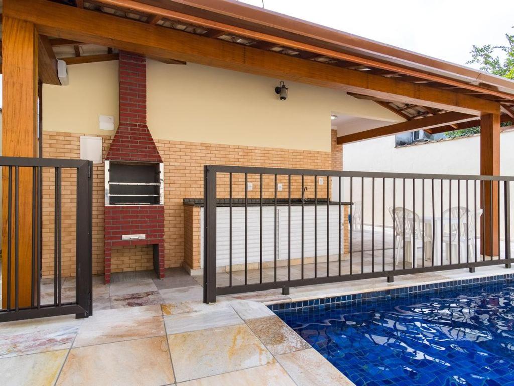 Casa ampla e arejada, com piscina e churrasqueira - 03 dormitórios - Ferienwohnung Ubatuba