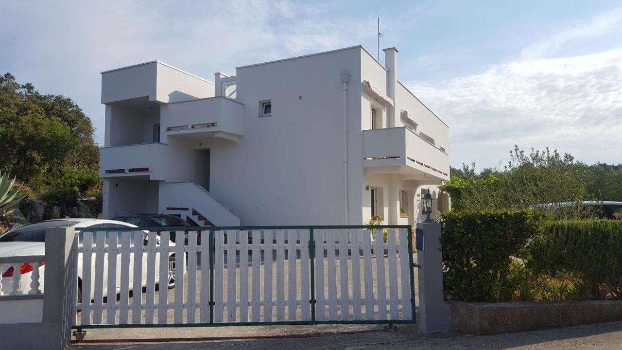 Lovorka Apartmani - B&B