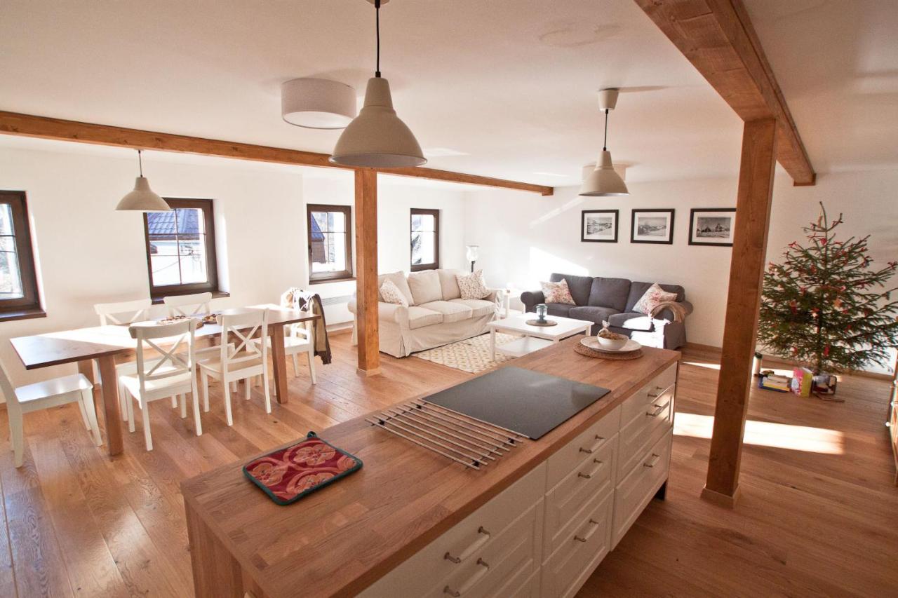Apartmány Český Jiřetín - B&B