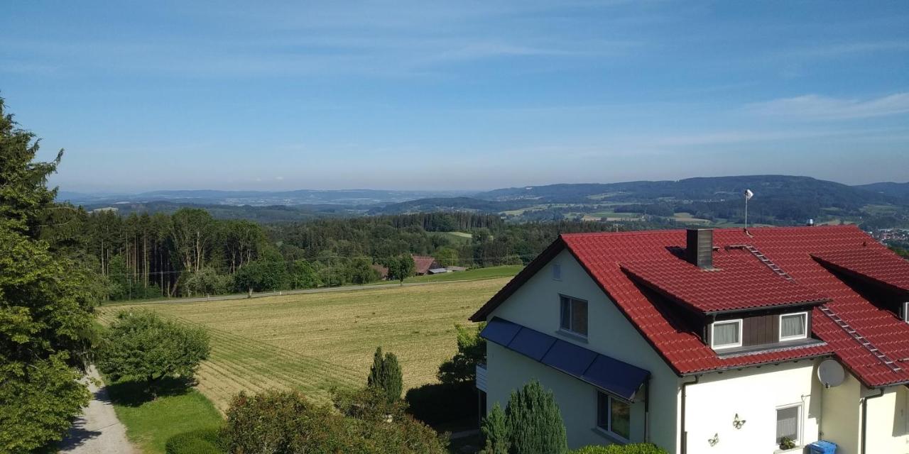 Ferienhof Hummer - B&B Harresheim