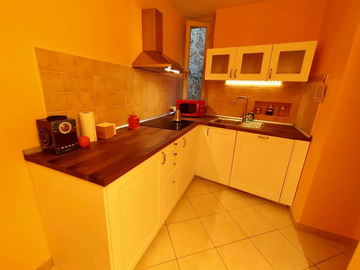Piazza Napoleone Sweet apartment - Bed and Breakfast Lucca