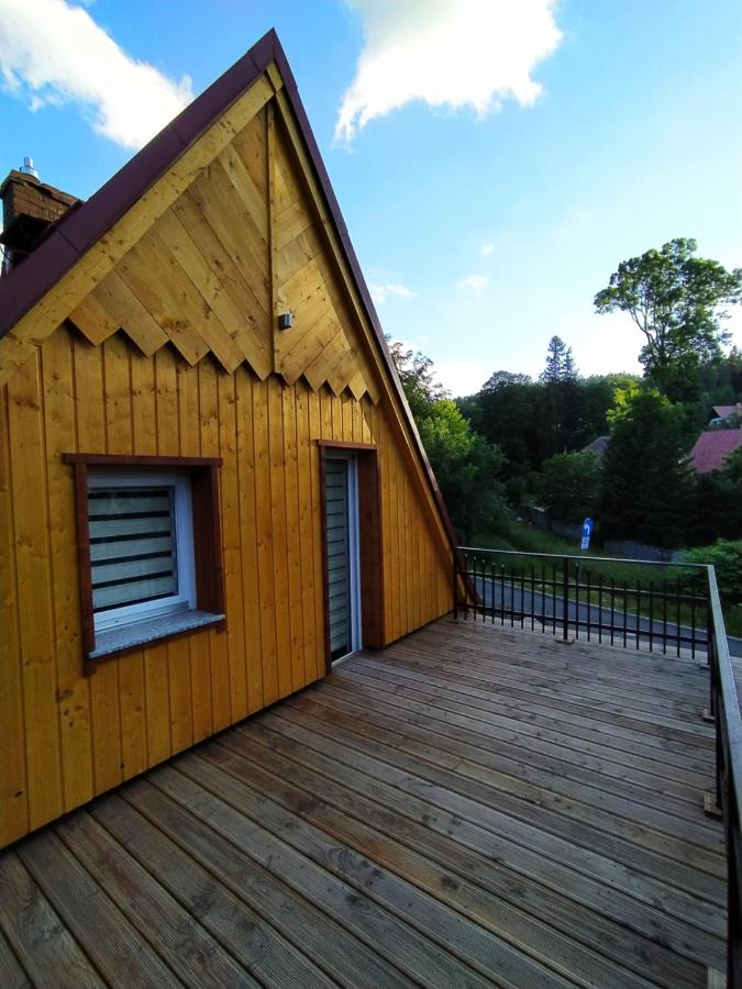 Sosnowa Chata - dom z prywatną sauną - B&B Szklarska Poręba