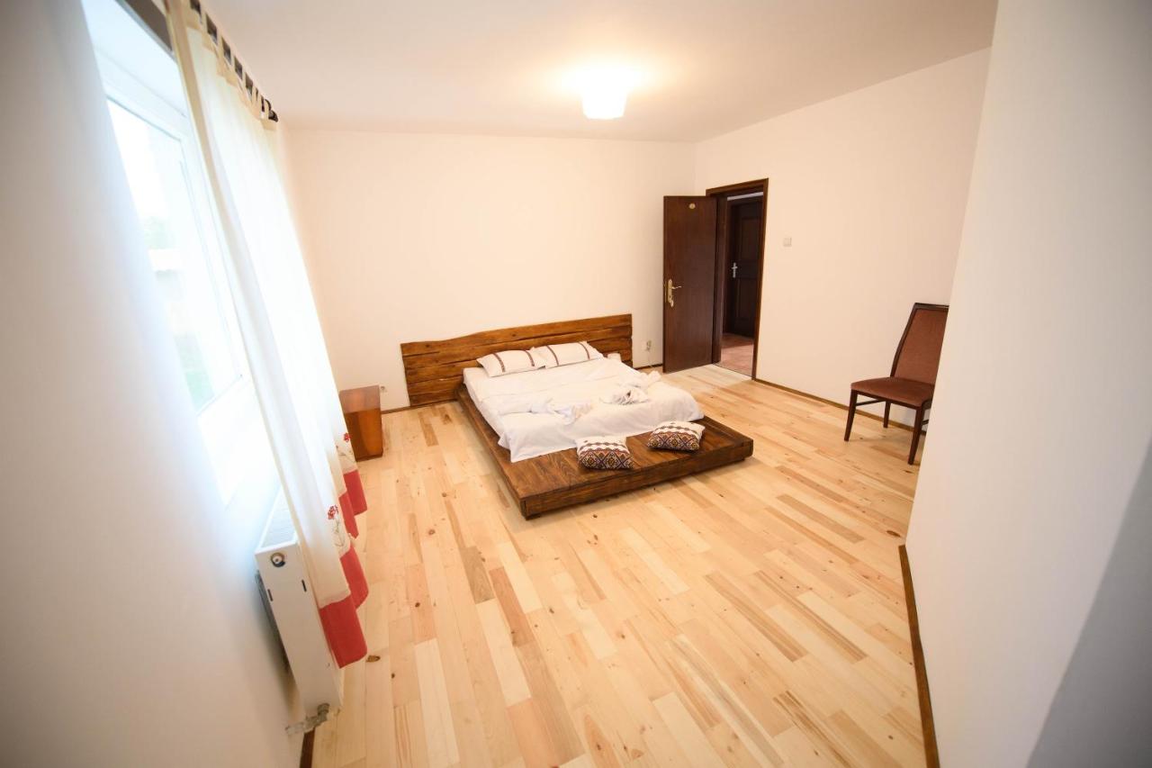 Doppelzimmer mit eigenem Bad