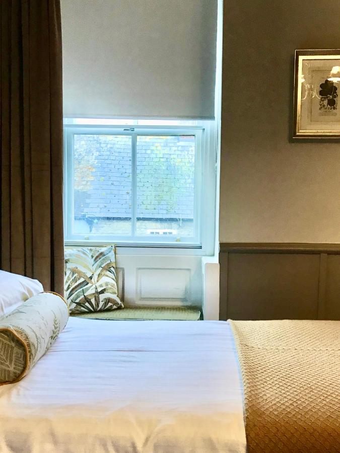 Chambre Lits Jumeaux avec Salle de Bains Privative