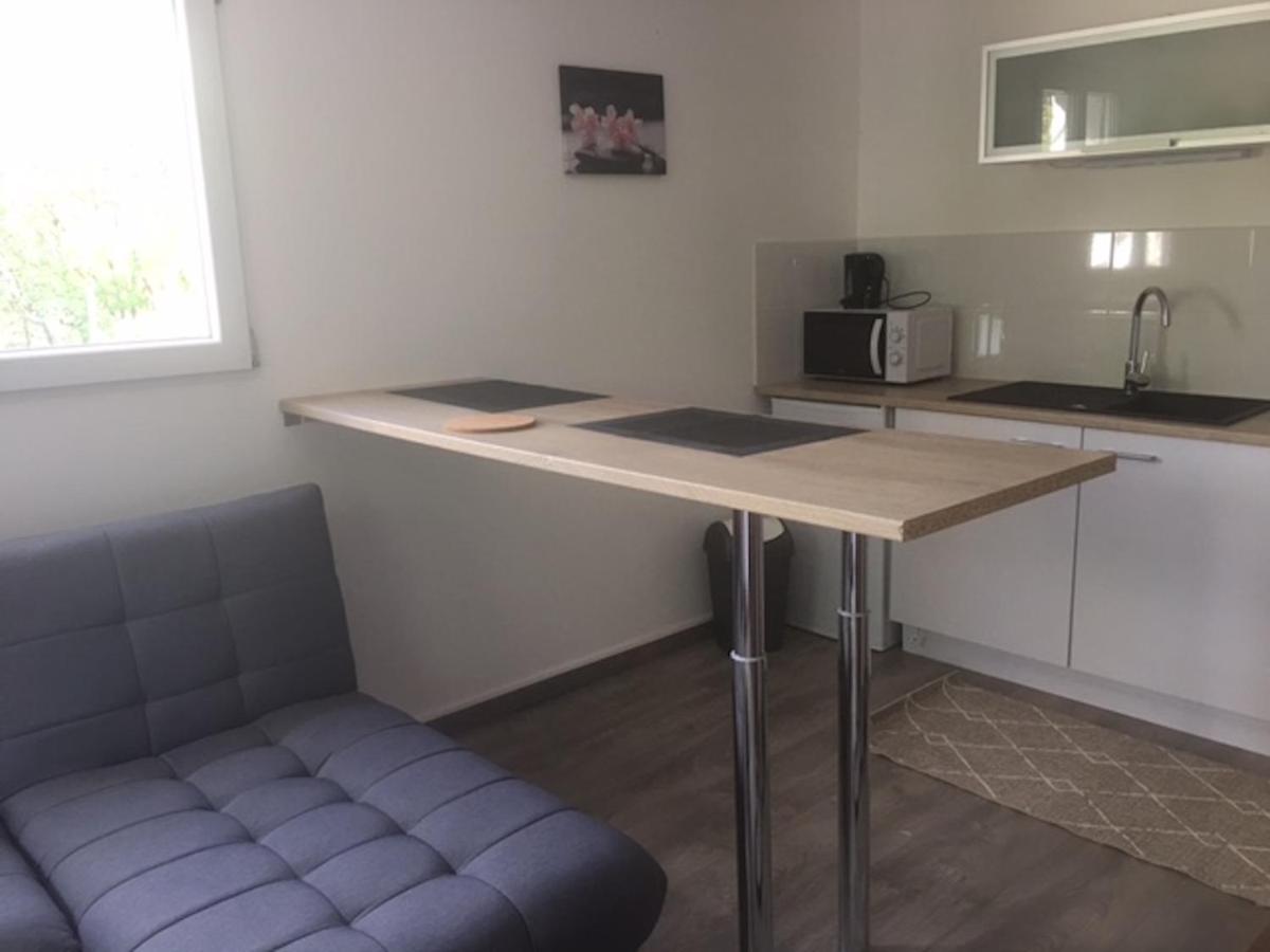 Les Glycines - Ferienwohnung