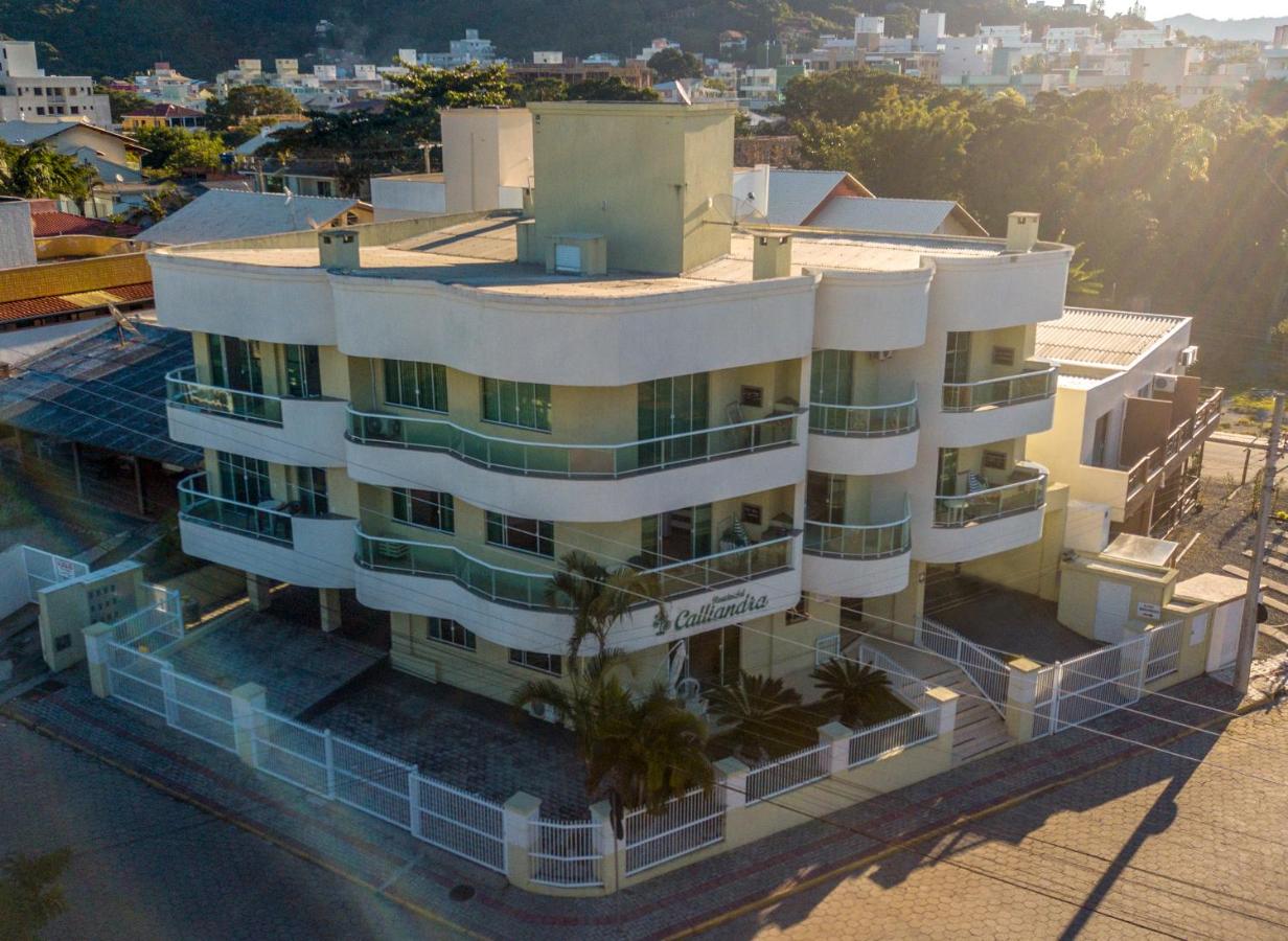 Res Calliandra Apto 104 Fundos - Ferienwohnung Bombinhas