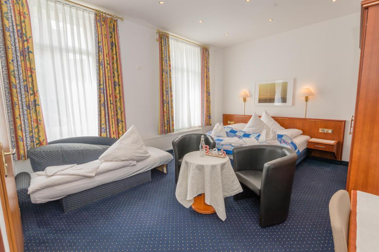Classic Triple Room