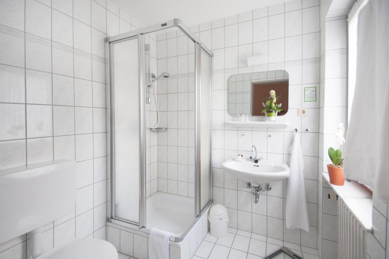 Large Single Room