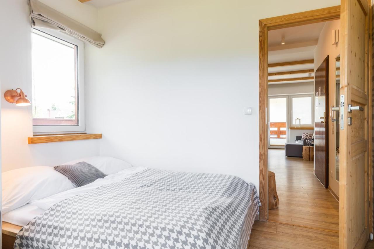 One-Bedroom Apartment with Balcony