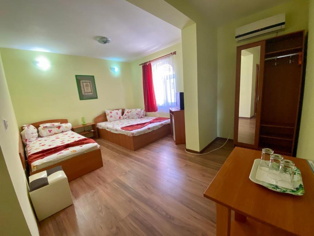 Standard Dreibettzimmer