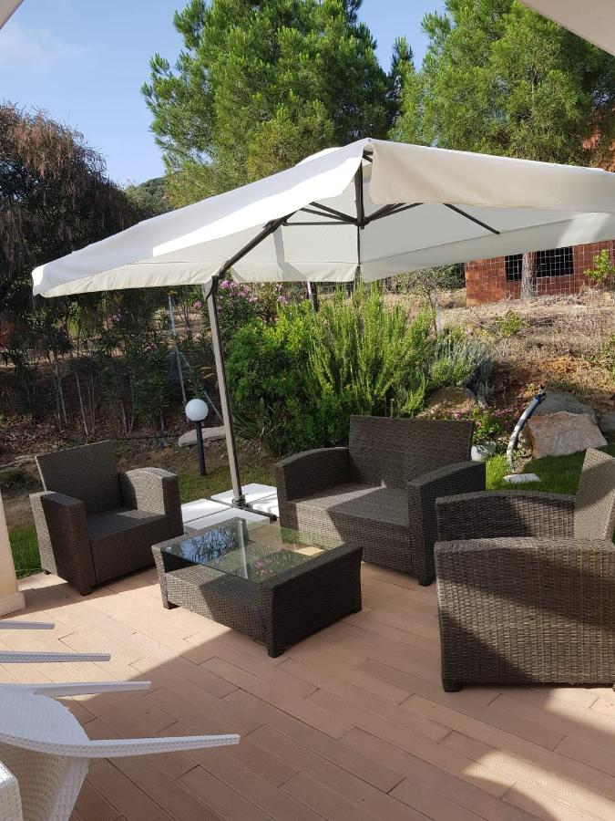 VILLA ERSILIA - Ferienwohnung Porto Columbu-Perd'È Sali