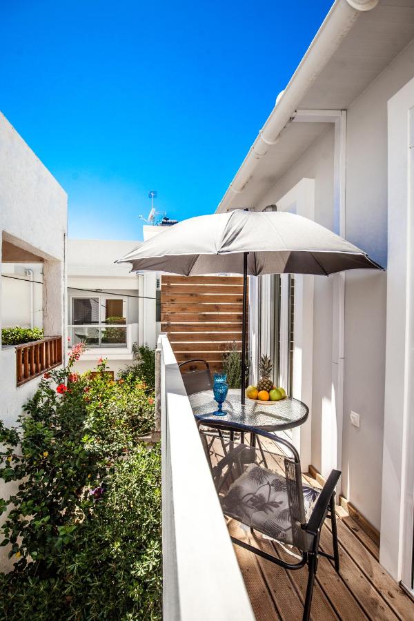 Bella Casa - Bed and Breakfast Stalís