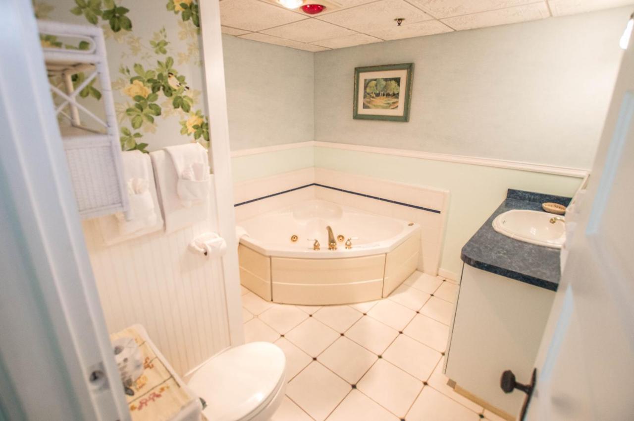 King Room with Spa Bath