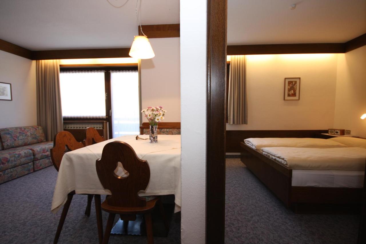 One-Bedroom Apartment with Balcony