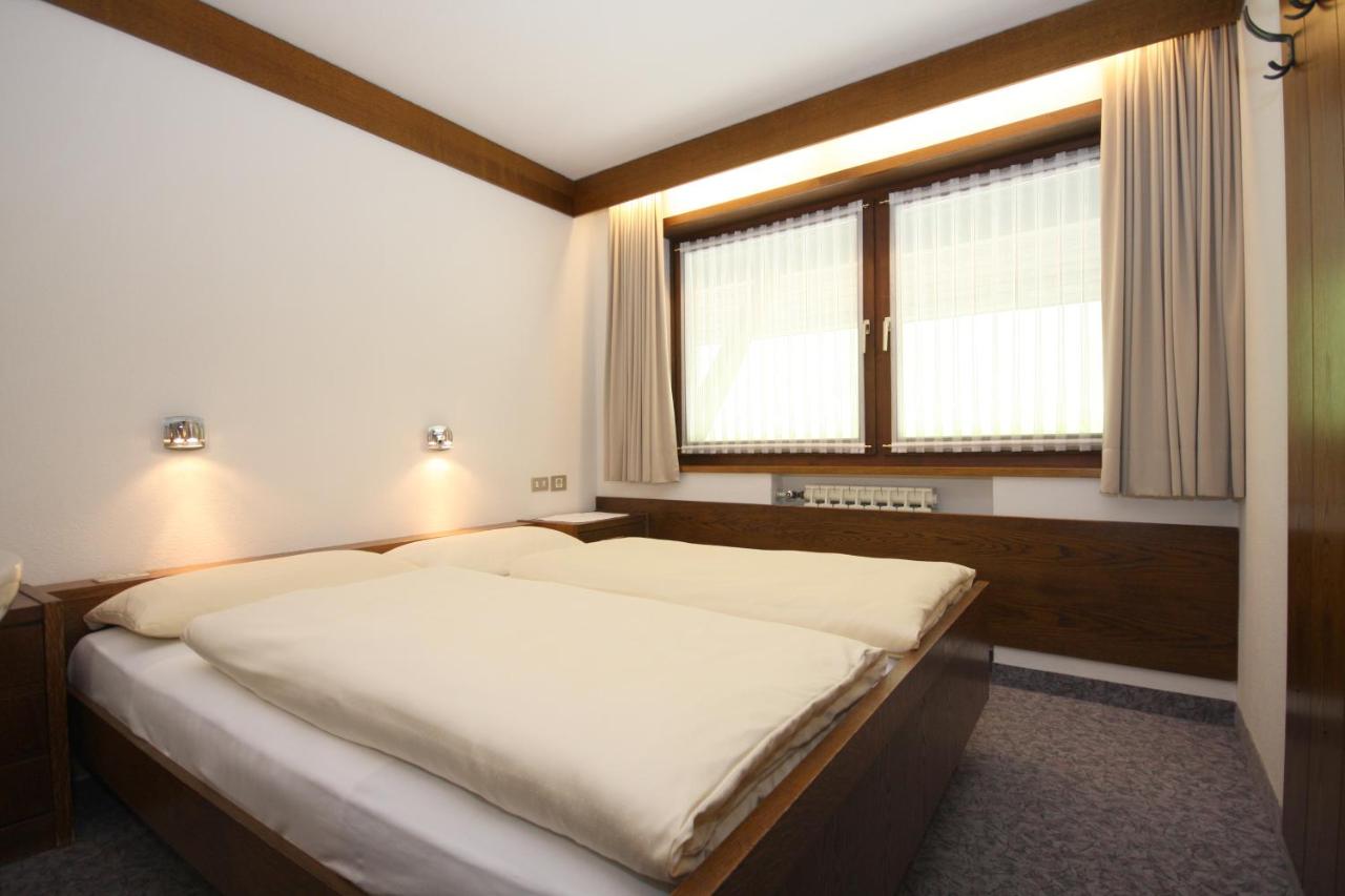Two-Bedroom Apartment with two Bathrooms and Balcony
