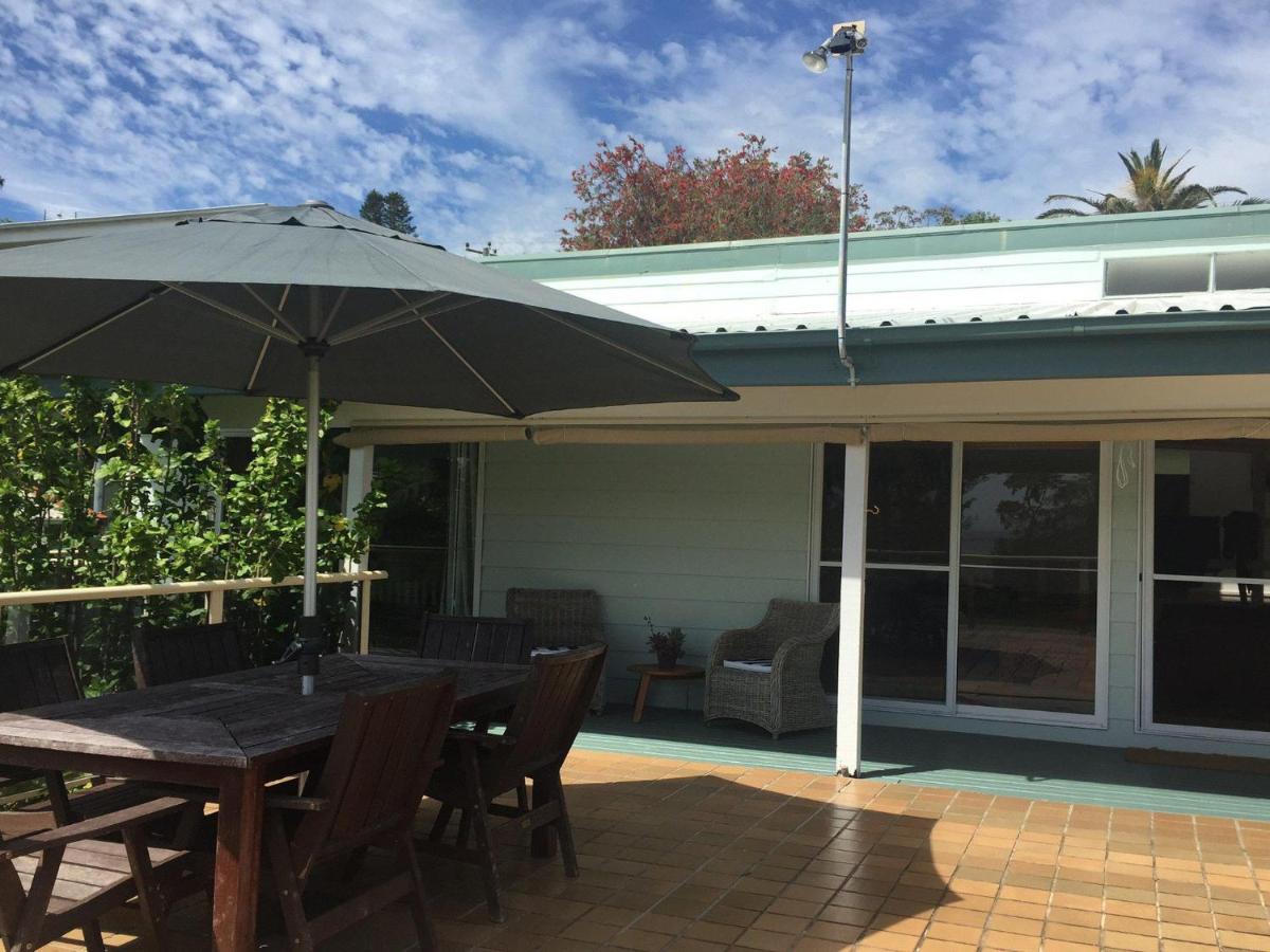 Castaways Beachfront house - B&B
