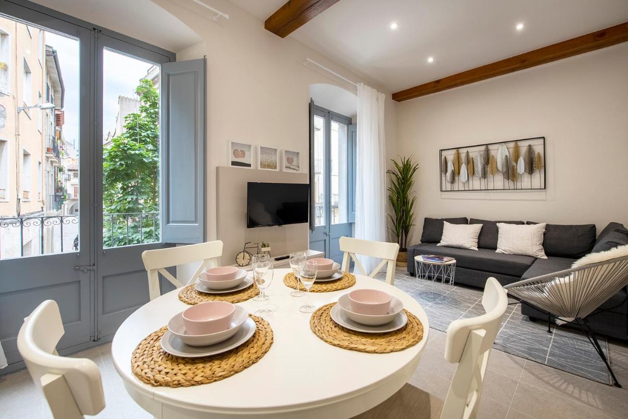 Lovely & Cozy apartment in the heart of Banyoles - Chambres d'hôtes Banyoles