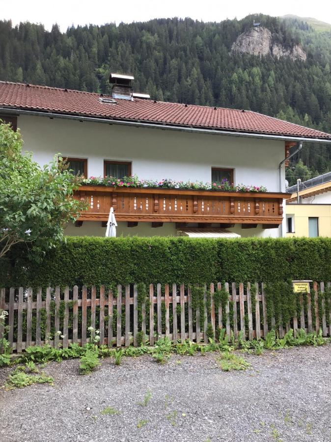 B&B Kaunertal - Haus Praxmarer - Bed and Breakfast Kaunertal