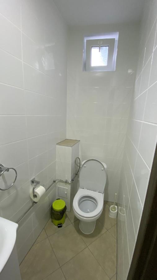 Deluxe Room (1 adult + 1 child)