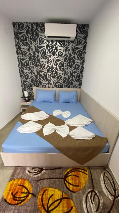 Deluxe Room (1 adult + 1 child)