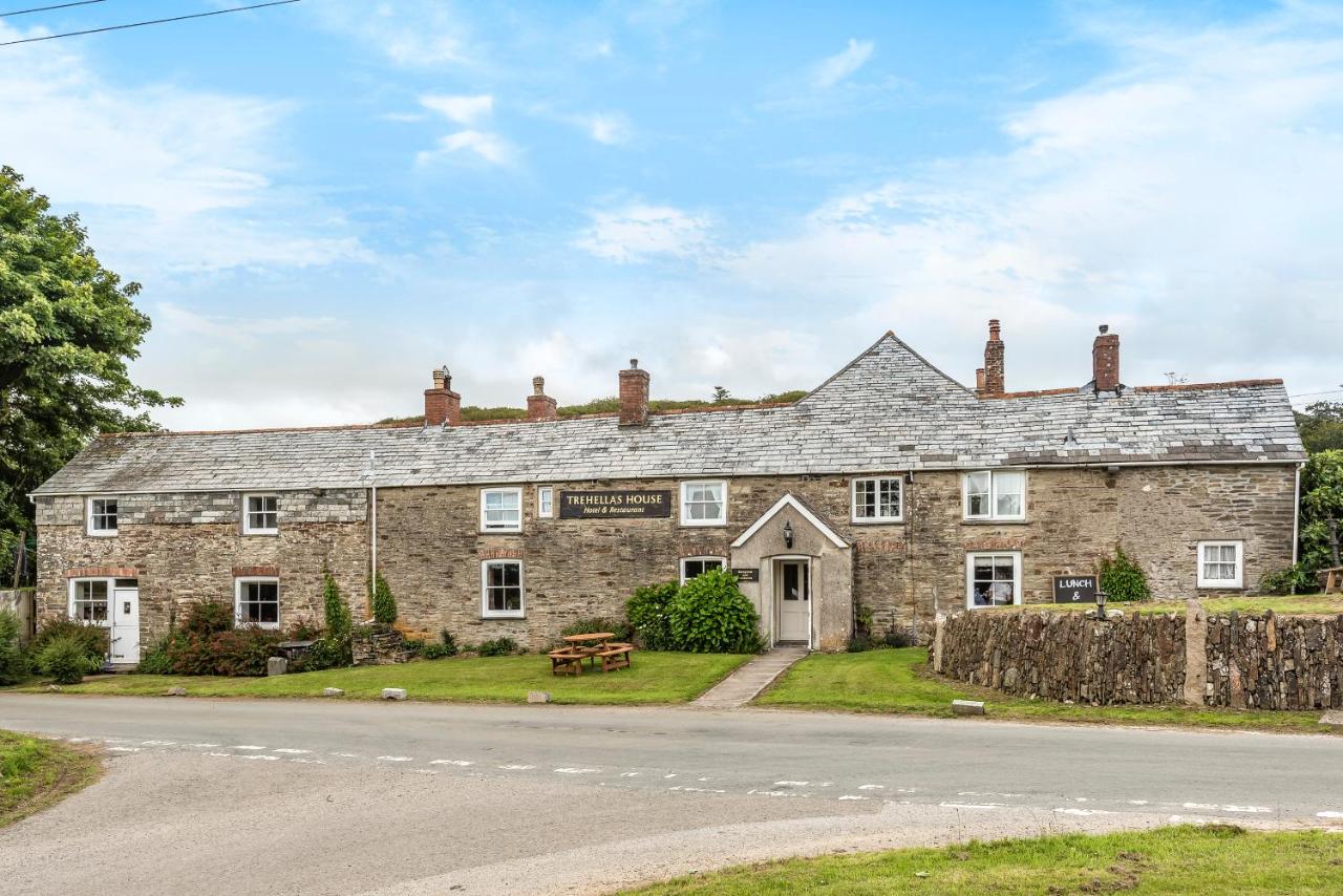 Trehellas House Hotel & Courthouse restaurant - Bed and Breakfast Bodmin