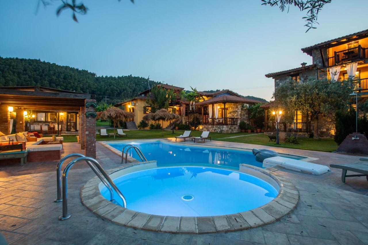 Ta Petrina - B&B Vourvourou