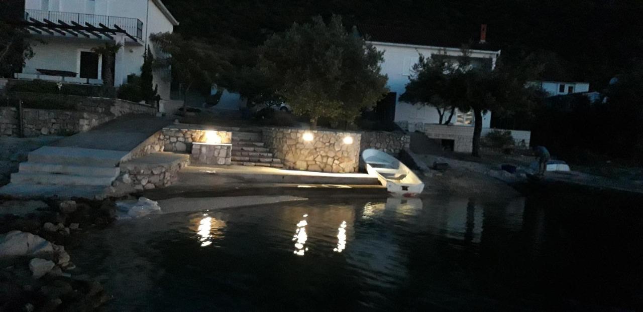 Kuća za odmor >Maro< - B&B