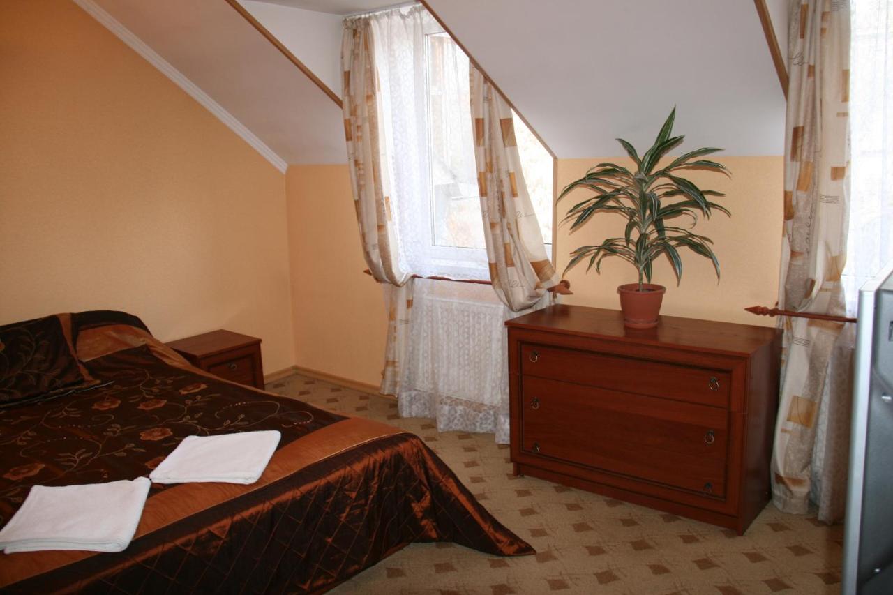 Ekaterininskaya Apartments - B&B
