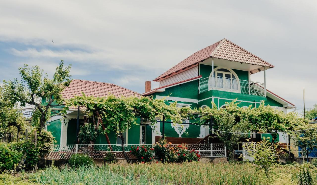 Căsuţa de lângă Lac - Ferienwohnung