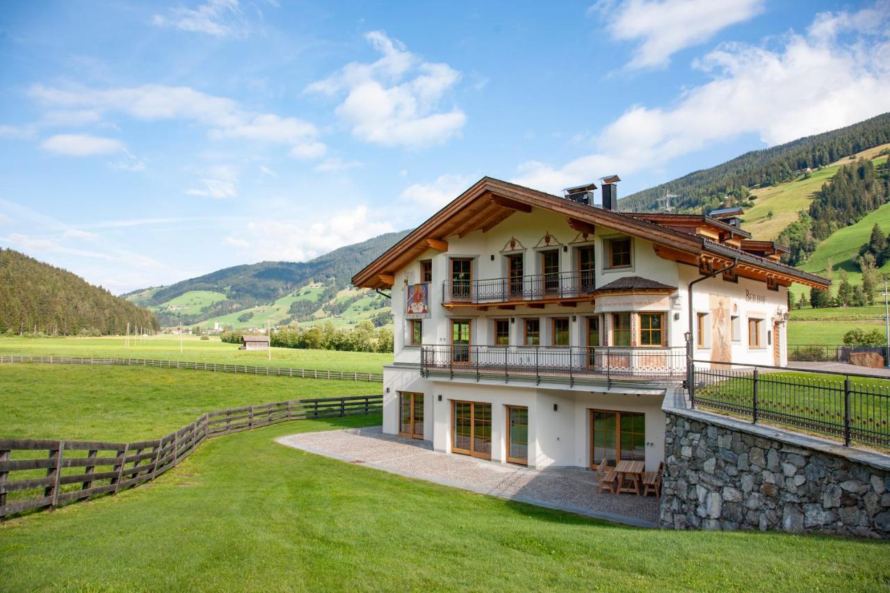 Peil HighEnd-Basic apartments - Chambres d’hôtes San Candido