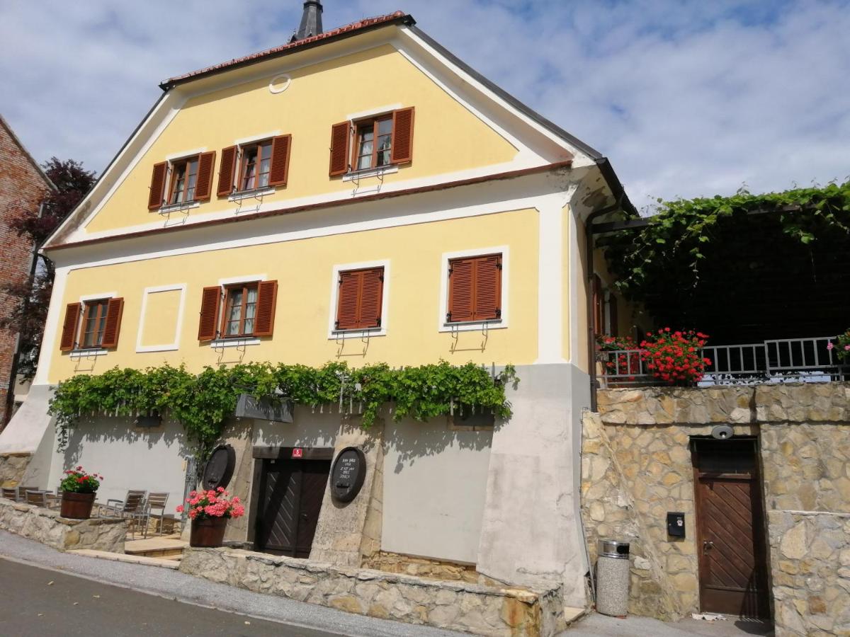 Apartment - Split Level