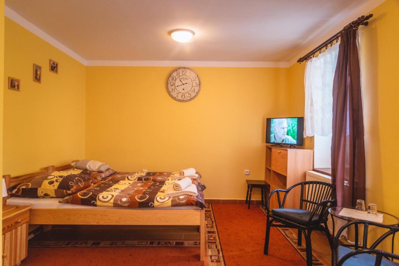 Doppel-/Zweibettzimmer - barrierefrei
