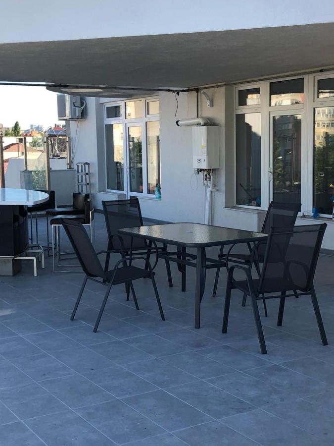 Tweepersoonskamer met Terras