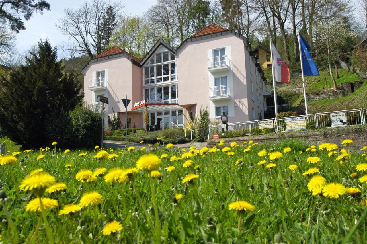 B&B Meiningen - AltstadtHotel an der Werra - Bed and Breakfast Meiningen