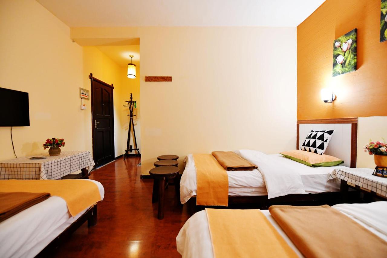 Triple Room with Garden View