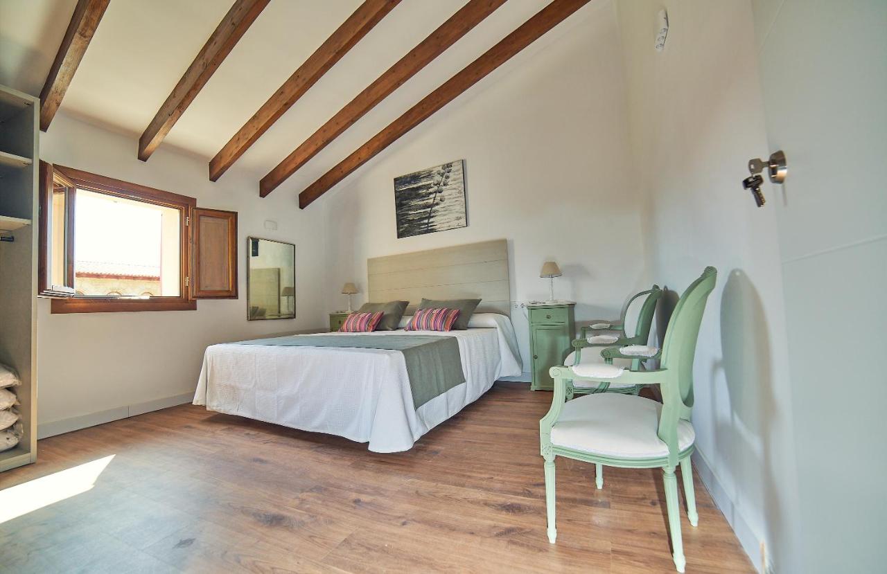 Deluxe Double Room with Castle View