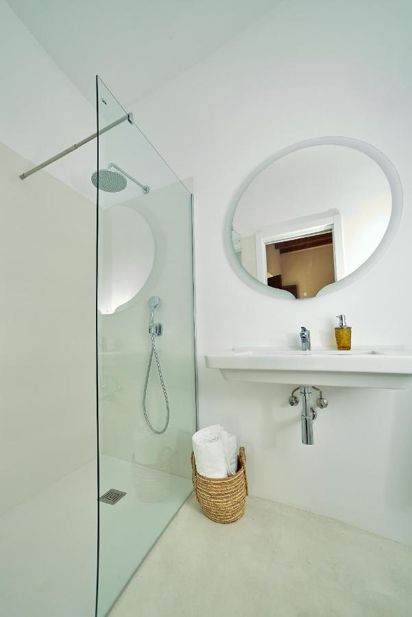 Small Single Room