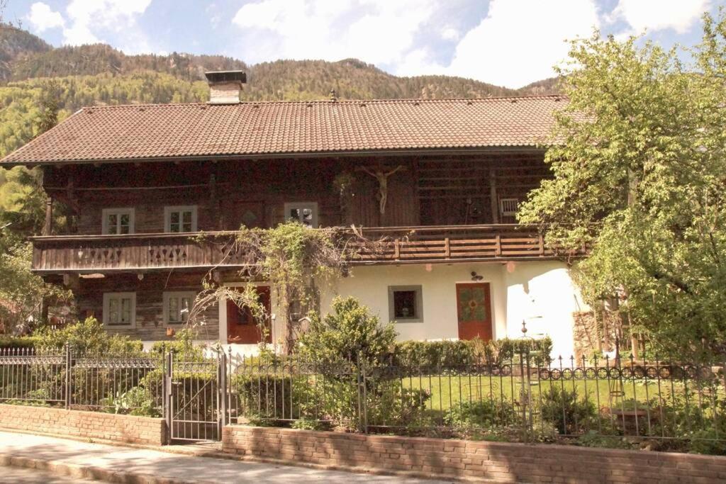 Ferienwohnung Schönwörth - Ferienwohnung Niederbreitenbach