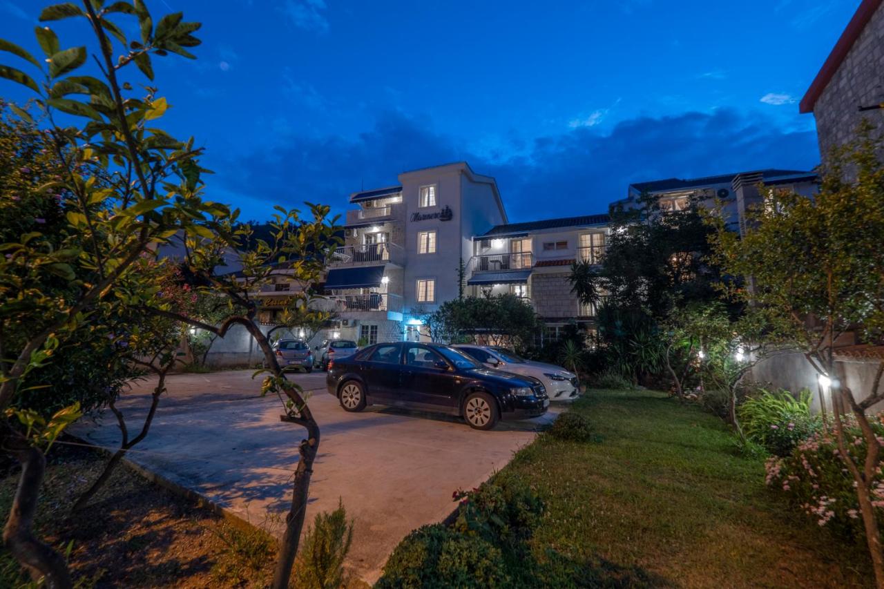 Marinero Apartments - Bed and Breakfast Budva