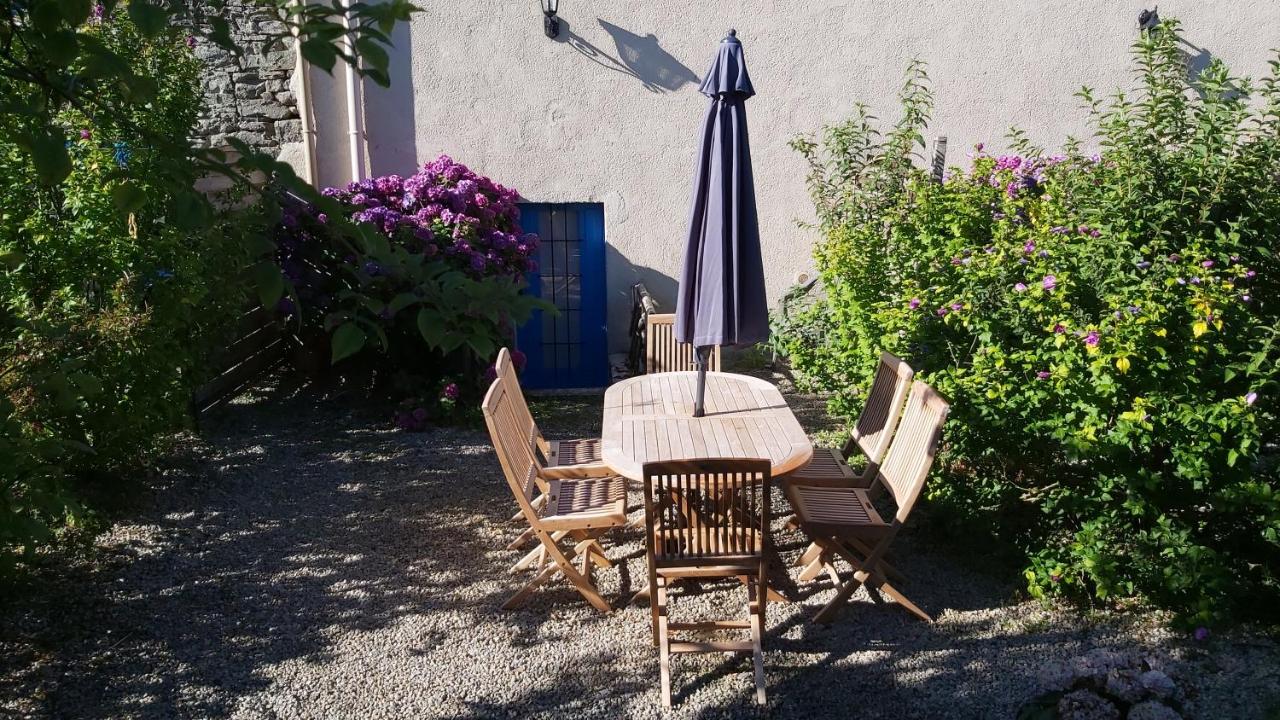 Cottage with Garden View