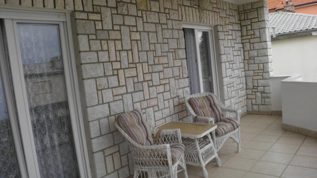 Apartmani s dvije spavaće sobe 4 osobe - B&B