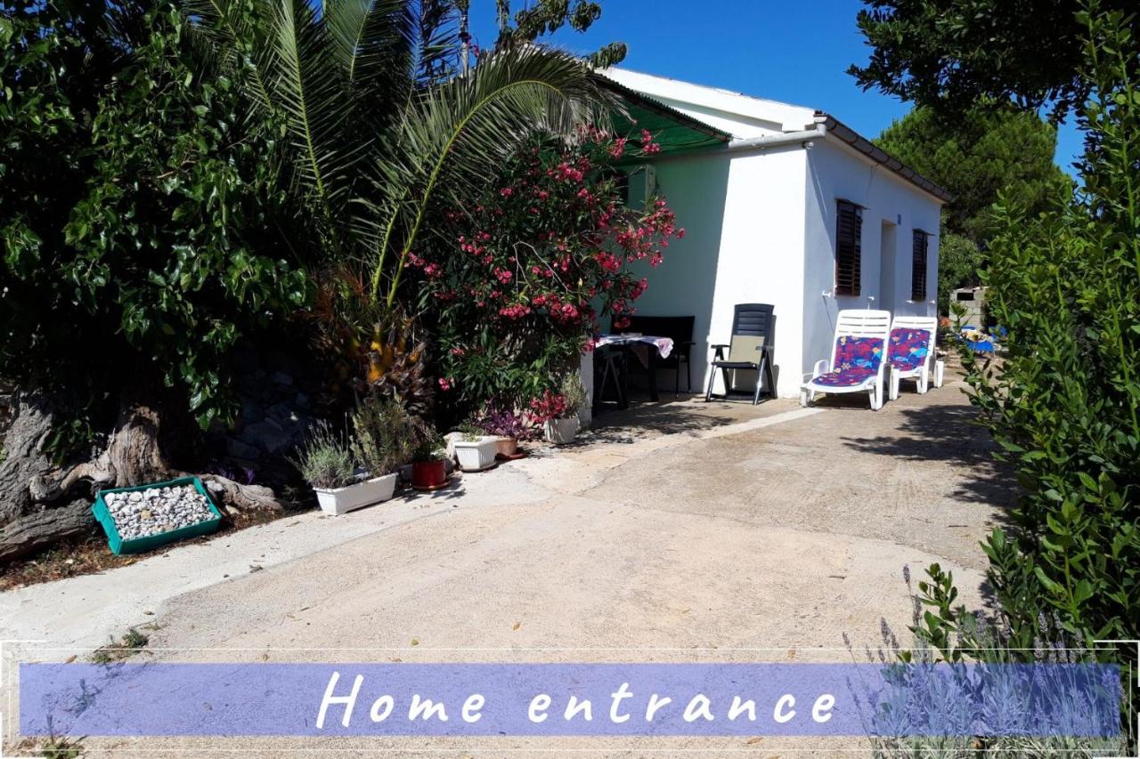 Near the sea vacation home Parja - B&B Vis