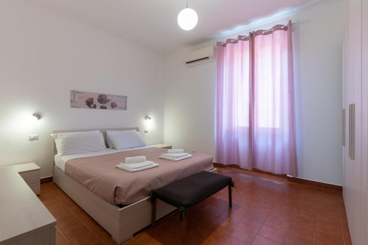 Appartamento con 2 Camere da Letto e Balcone