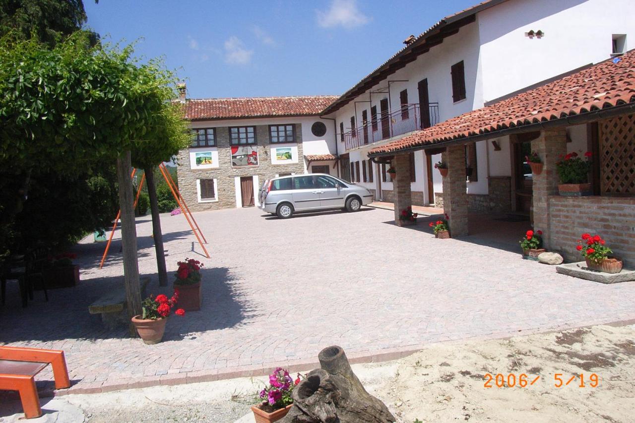 Agriturismo Rupestr - Ferienwohnung Canelli
